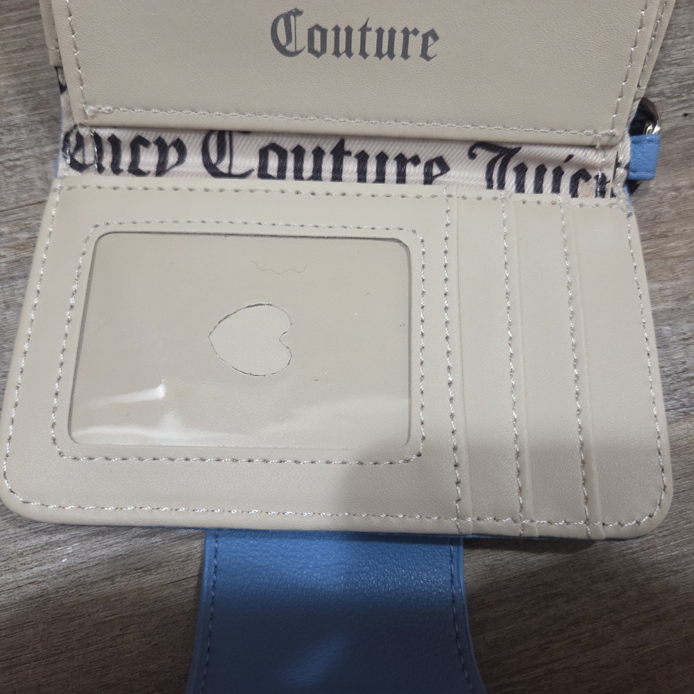 Juicy Couture Light Blue Wallet with Heart Charm - Picture 8 of 8